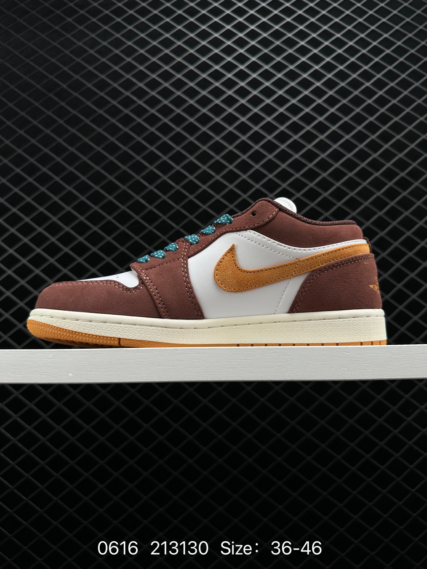 Nike Air Jordan 1 Mid